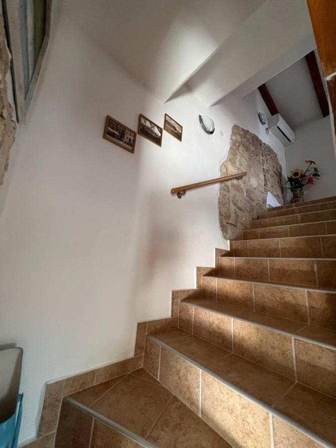 Kuca Za Odmor Matea Διαμέρισμα Πόρετς Εξωτερικό φωτογραφία